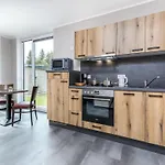 Behindertengerechtes Am Kronenburger 度假居 Hallschlag
