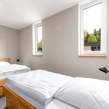 Behindertengerechtes Am Kronenburger Tatil Evi