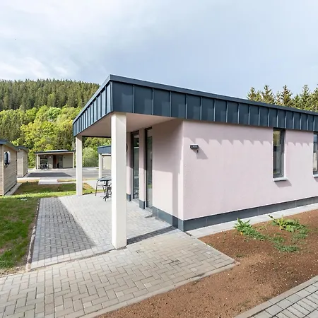 Semesterbostad Lakeside Hideaway