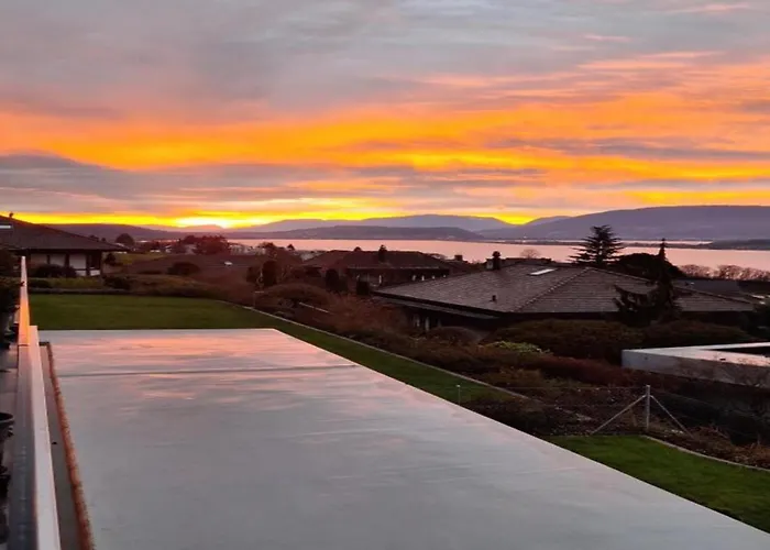 Lakeside Hideaway 度假居 Hallschlag